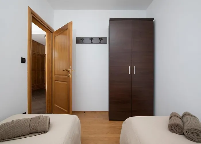 Zuccon Villa *