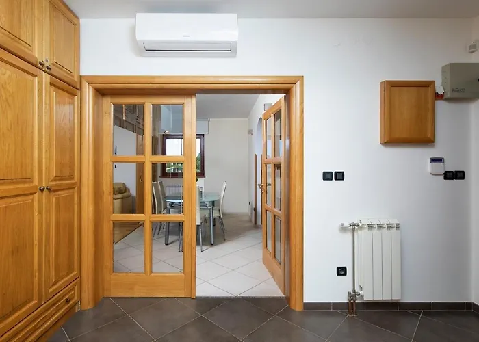 Zuccon Villa Pomer