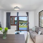 Mare Villa